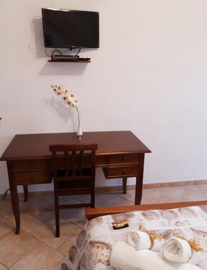 Borgo Degli Ulivi Rooms 비에스테 외부 사진